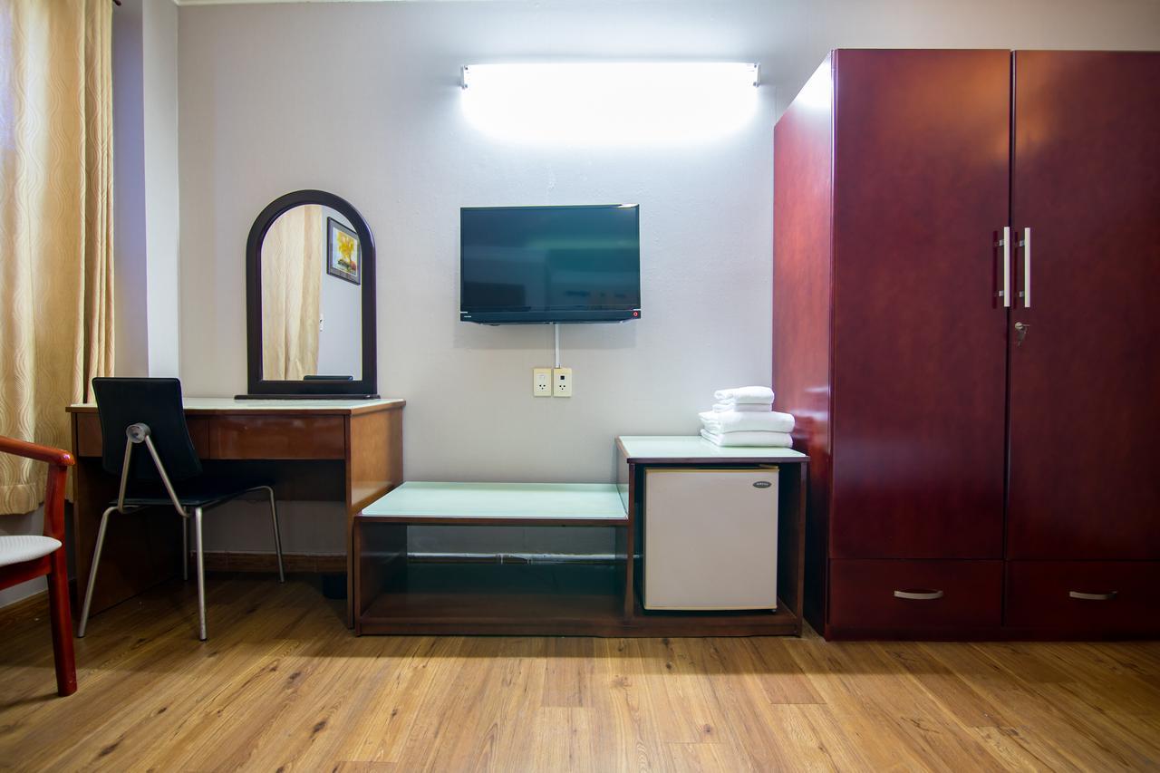 Quynh Giang Hotel Near Hiecc Ho Chi Minh-stad Buitenkant foto